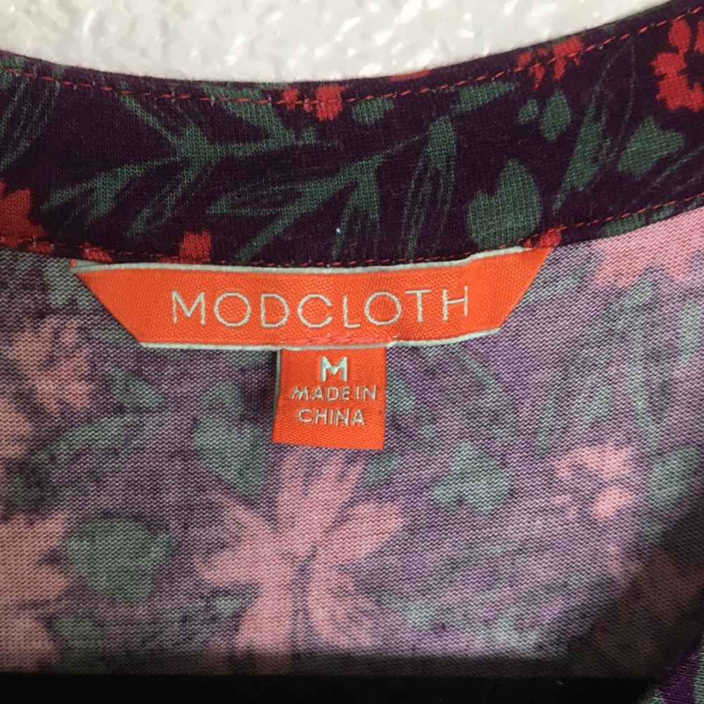ModCloth Shift Dress - Picture 3 of 7